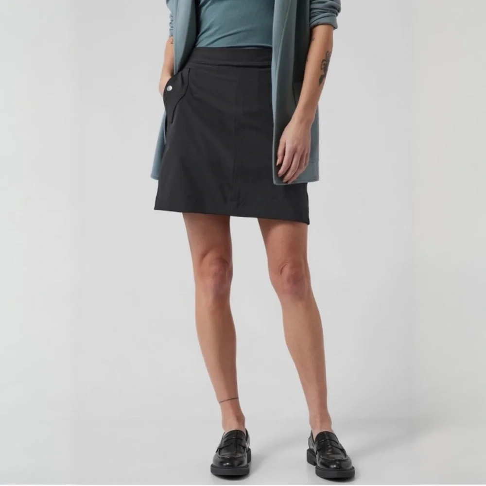 {Athleta} "Vienna Cargo Skort" Black Golf Tennis Pickleball Active Shorts Skirt - Picture 1 of 7